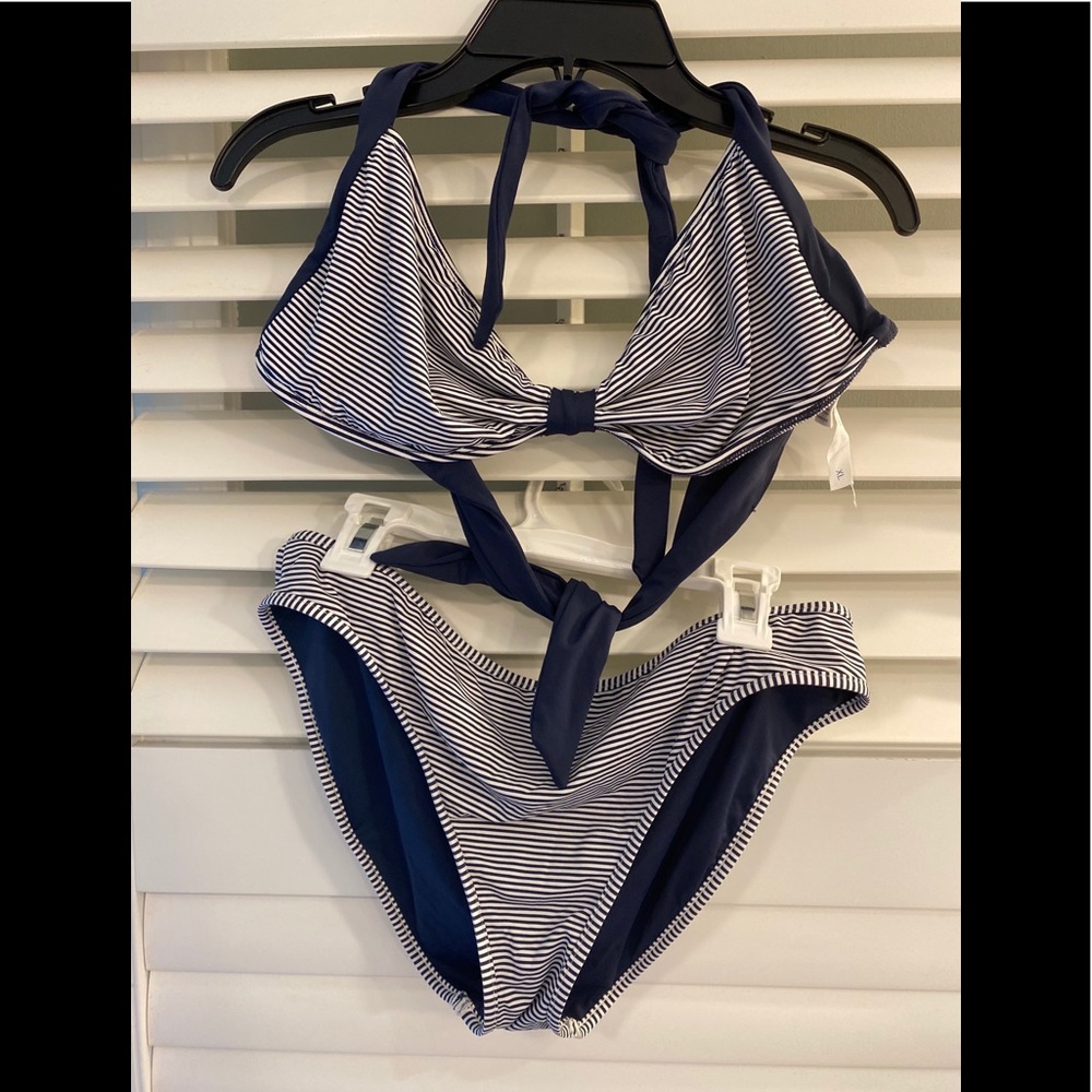 Carve bikini